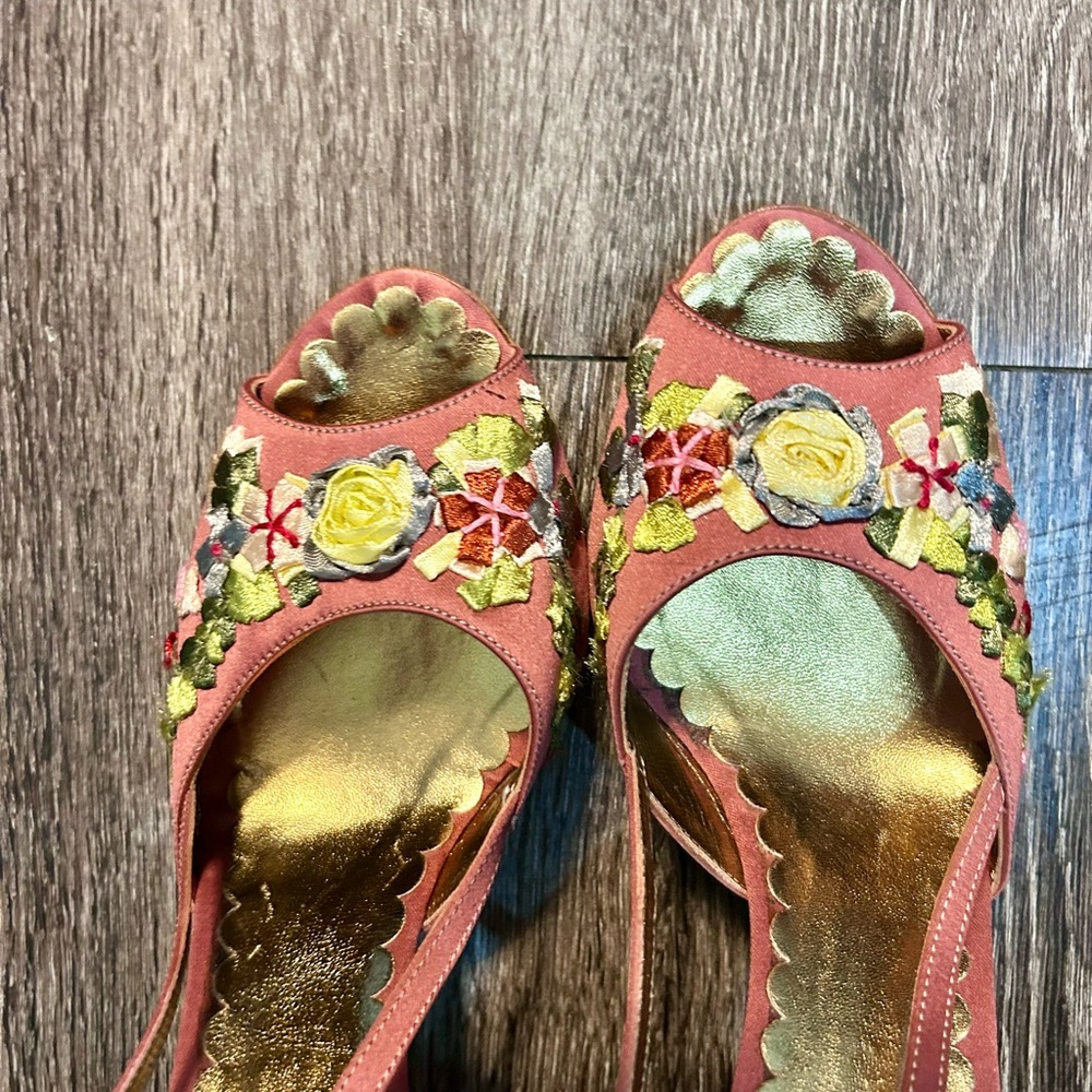 Vintage Rose Pink Silk Italian Moschino Heels with Silk Embroidery